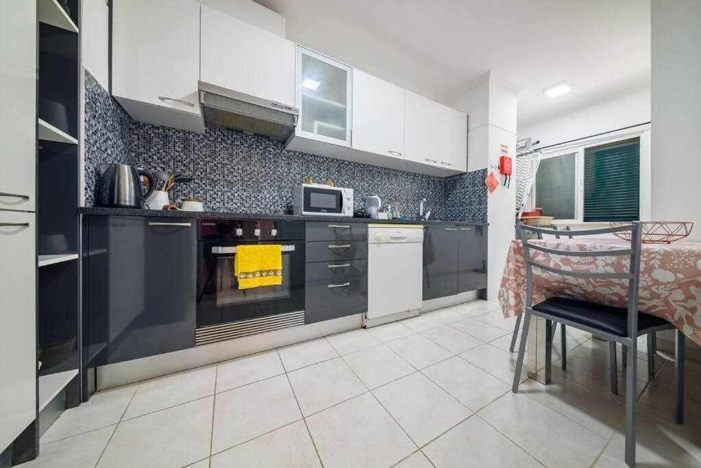 Azenha Apartment Caniço Buitenkant foto